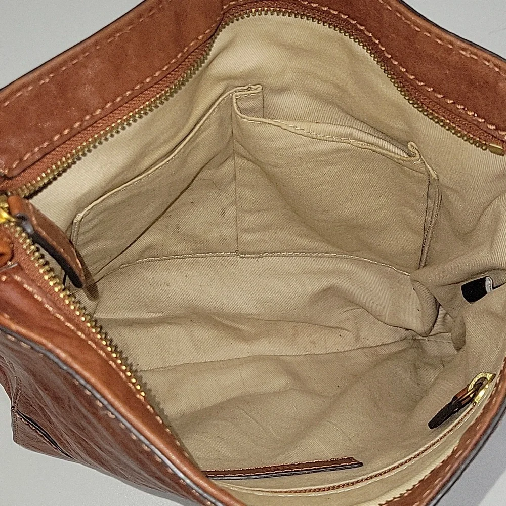 Frye Classic Brown Leather Crossbody Bag